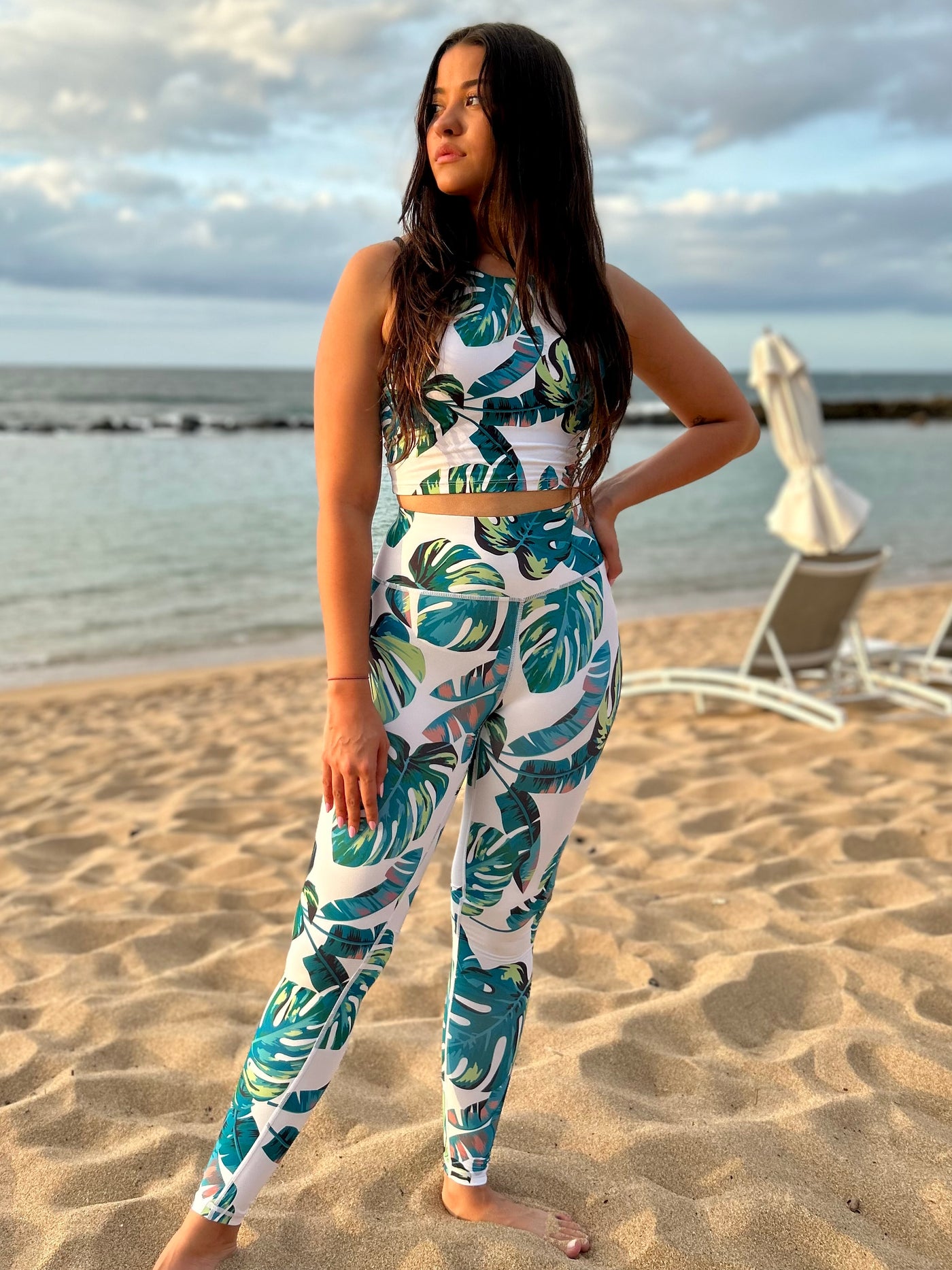 TROPICAL LEAF LEGGINGS