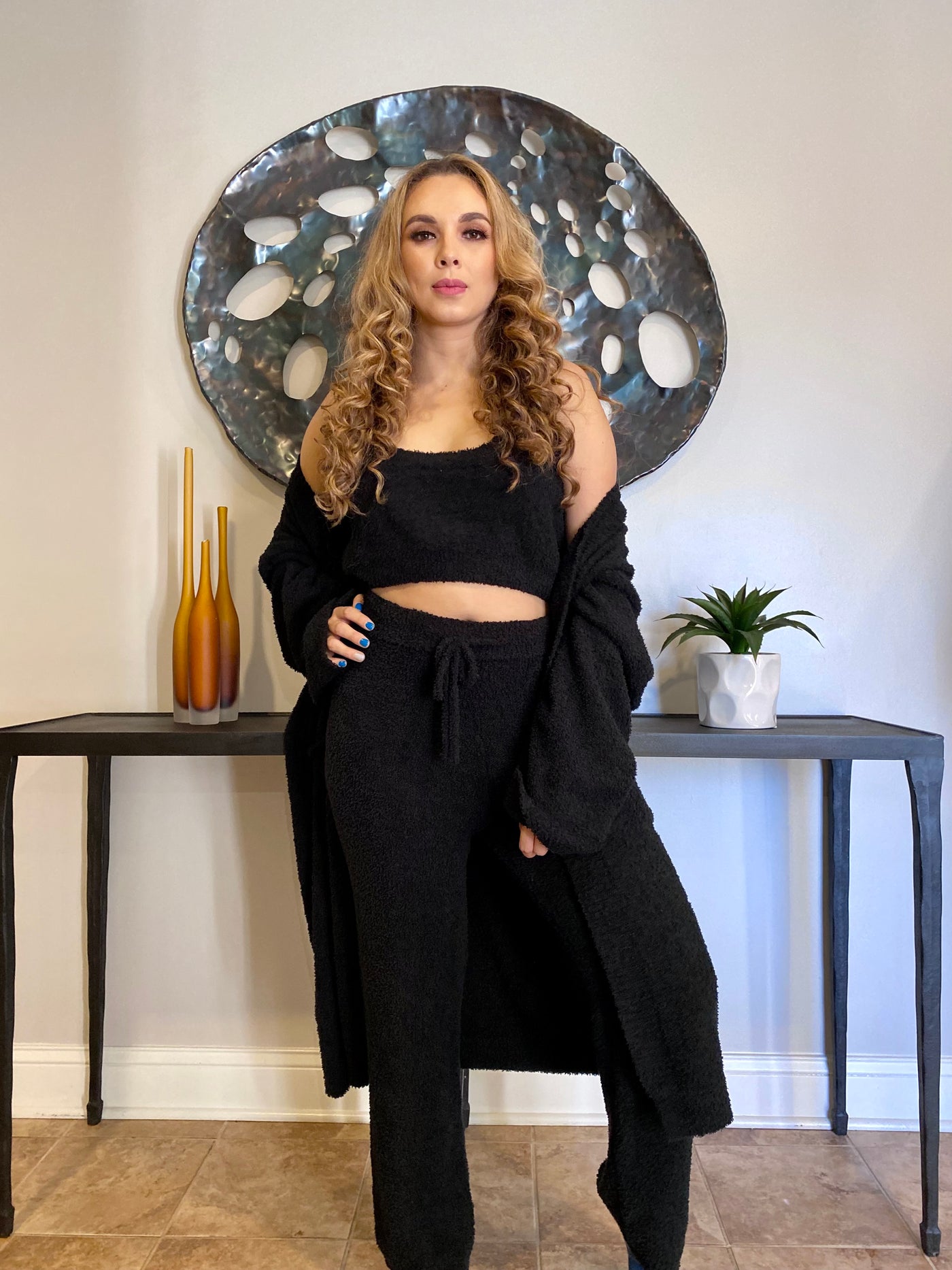 LOUNGE COLLECTION BLACK